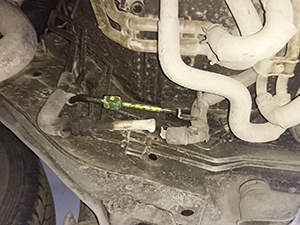 Заправка и ремонт автокондиционера Mitsubishi: фото работ автосервиса ДжапСервис в Москве №2 Заправка и ремонт автокондиционера Mitsubishi: фото работ автосервиса ДжапСервис в Москве №2